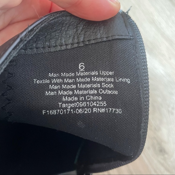 Black booties - Picture 4 of 5